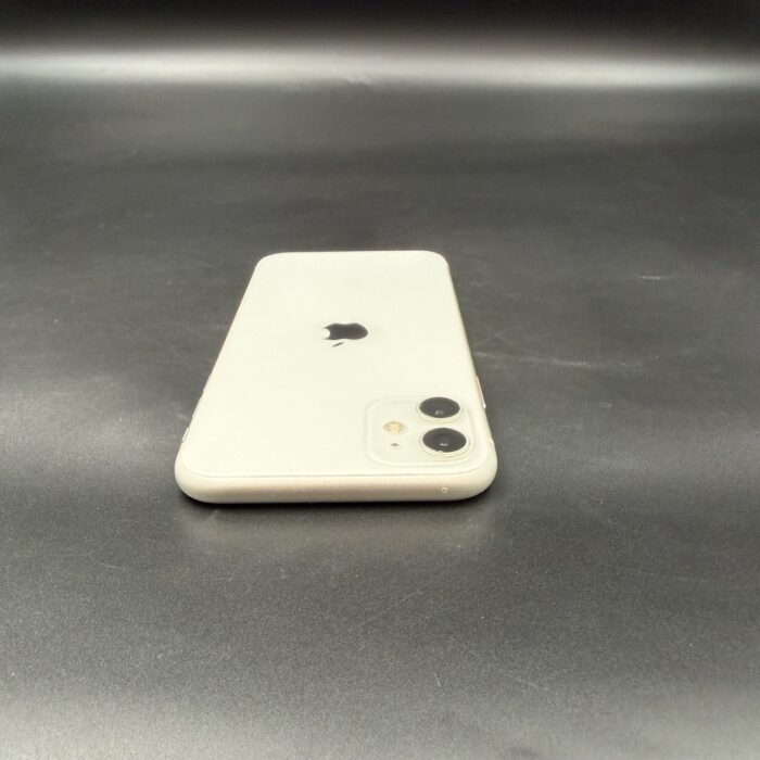 iPhone 11 64GB White - Image 5