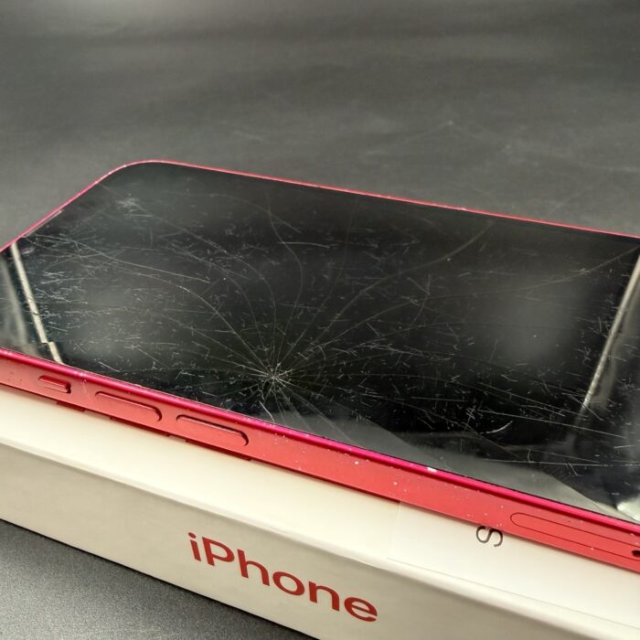 iPhone 14 128GB (Product) Red (Cracked Screen) - Image 10