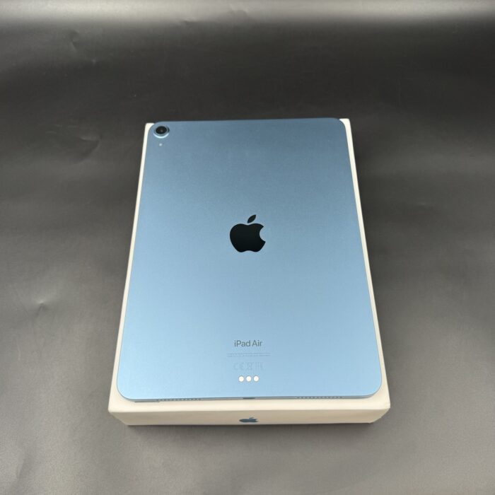 iPad Air 5 M1 64GB Blue - Image 7