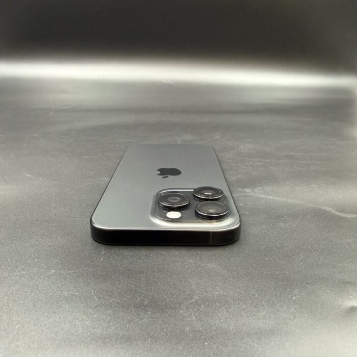 iPhone 16 Pro 256GB Black Titanium - Image 5