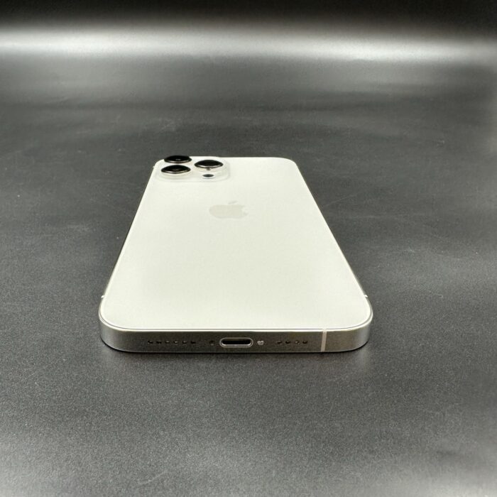 iPhone 13 Pro Max 128GB Silver - Image 3