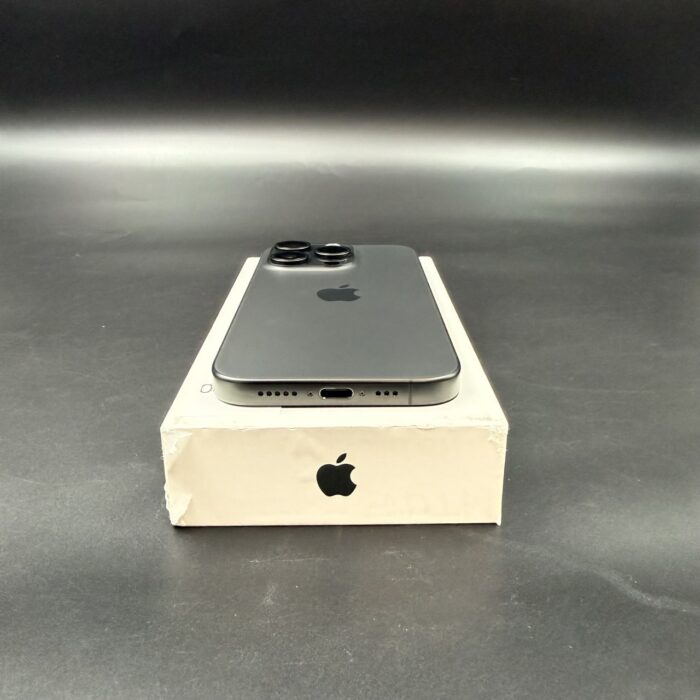 iPhone 15 Pro 128GB Black Titanium - Image 4