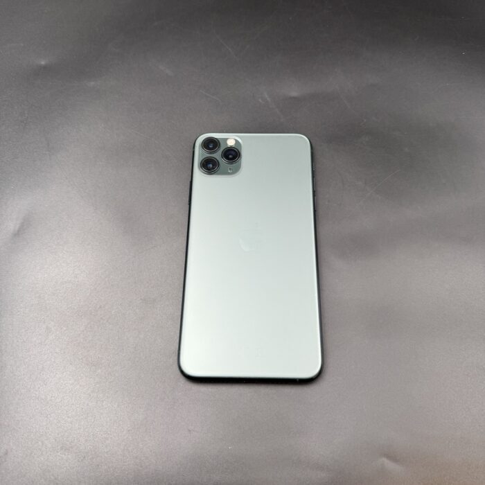 iPhone 11 Pro Max 64GB Midnight Green - Image 8
