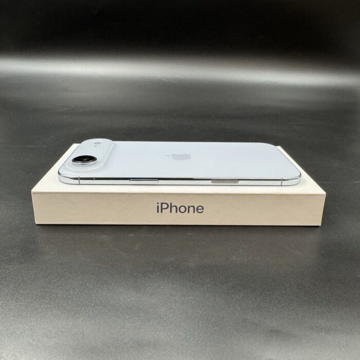 iPhone Air 512GB Sky Blue - Image 3