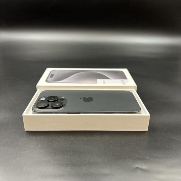 iPhone 15 Pro 256GB Black Titanium - Image 2