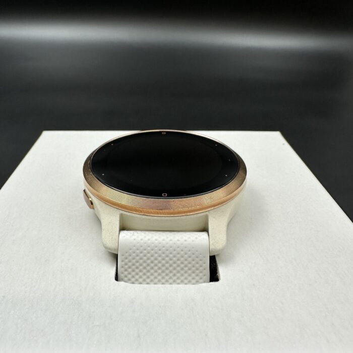 Garmin Venu 2S GPS Smartwatch Rose Gold - Image 4