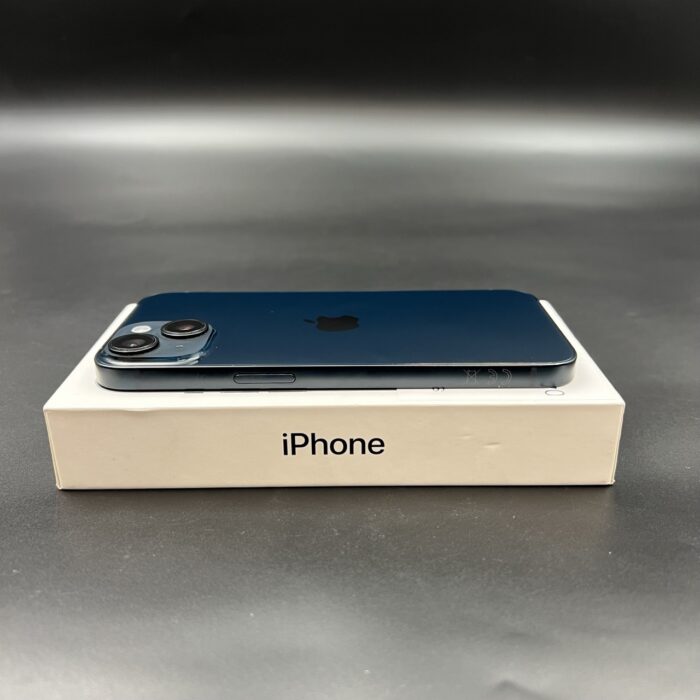 iPhone 14 128GB Midnight - Image 3