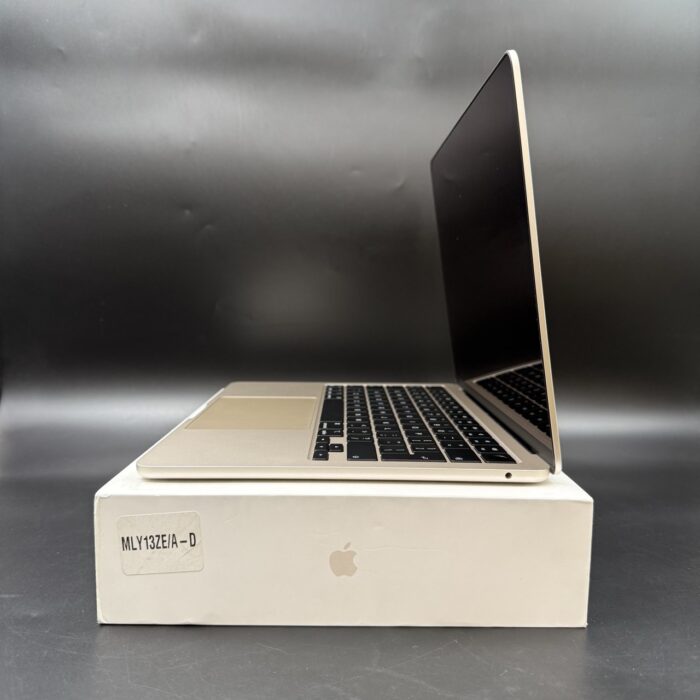 Macbook Air M2 13" 256GB Starlight - Image 6