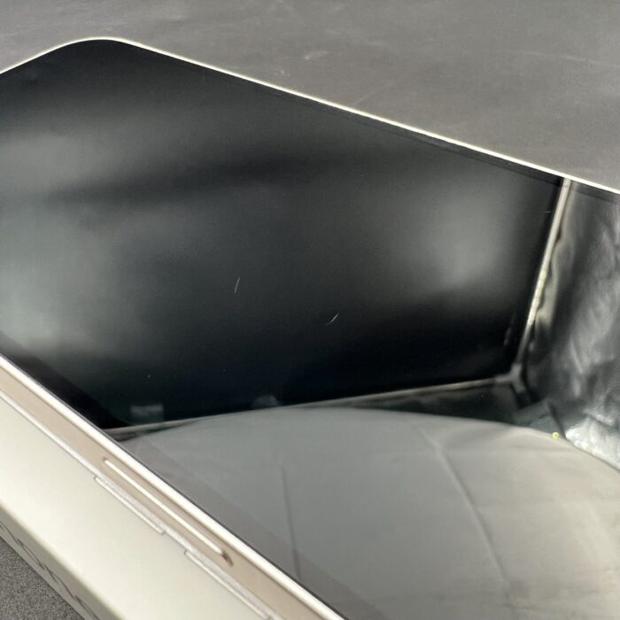 iPhone 13 128GB Starlight - Image 8