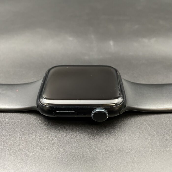 Apple Watch SE (2nd Gen) 44MM Midnight - Image 2