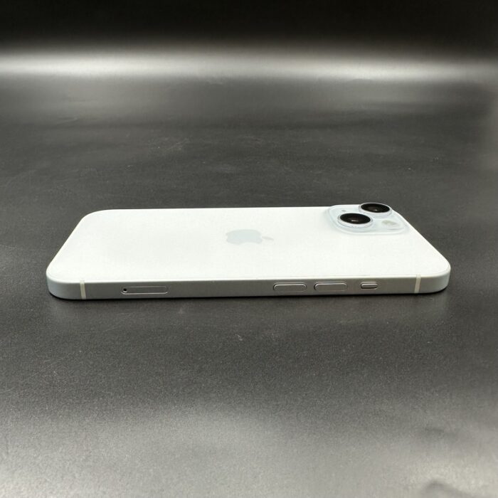 iPhone 15 128GB Blue (Chip on the screen) - Image 4