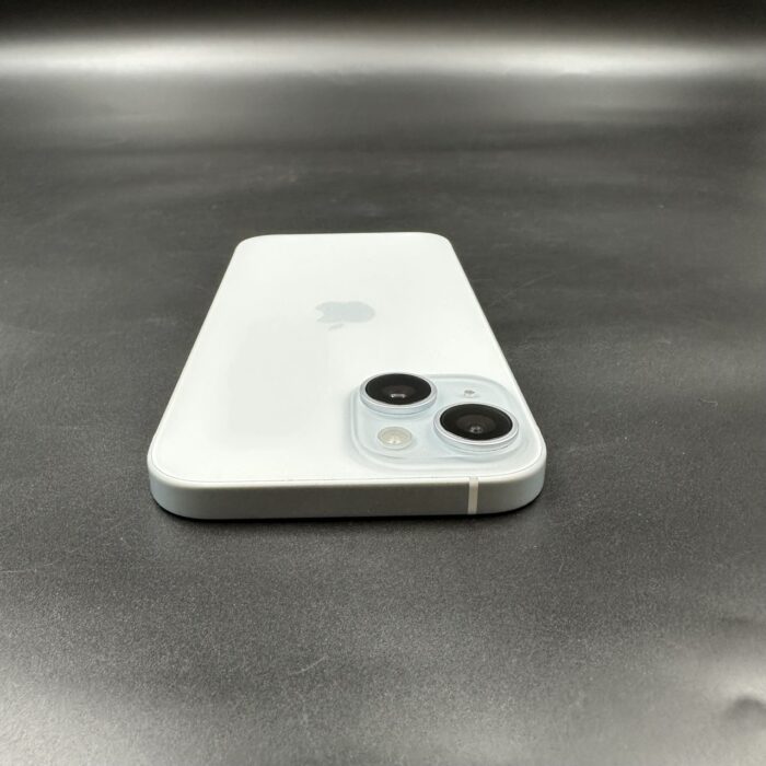 iPhone 15 128GB Blue (Chip on the screen) - Image 5