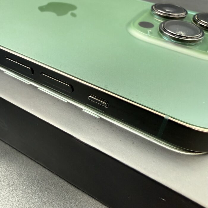 iPhone 13 Pro 256GB Green - Image 6
