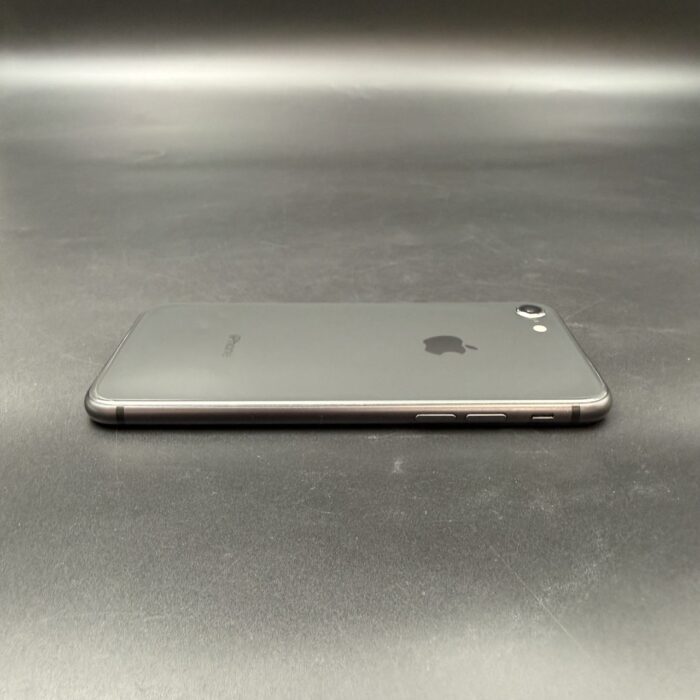 iPhone 8 64GB Space Grey - Image 4