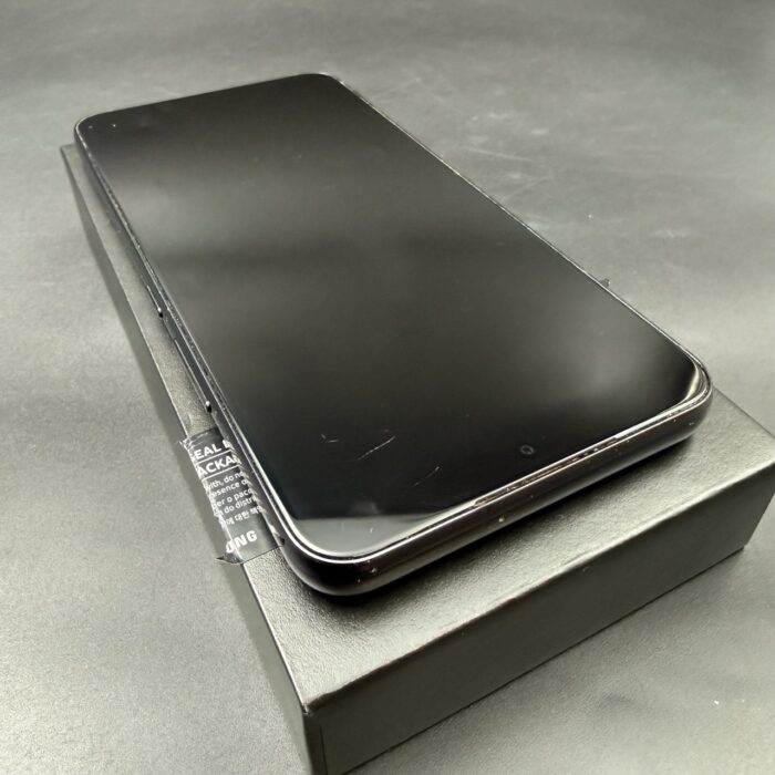 Samsung Galaxy S22 5G 256GB Phantom Black - Image 9