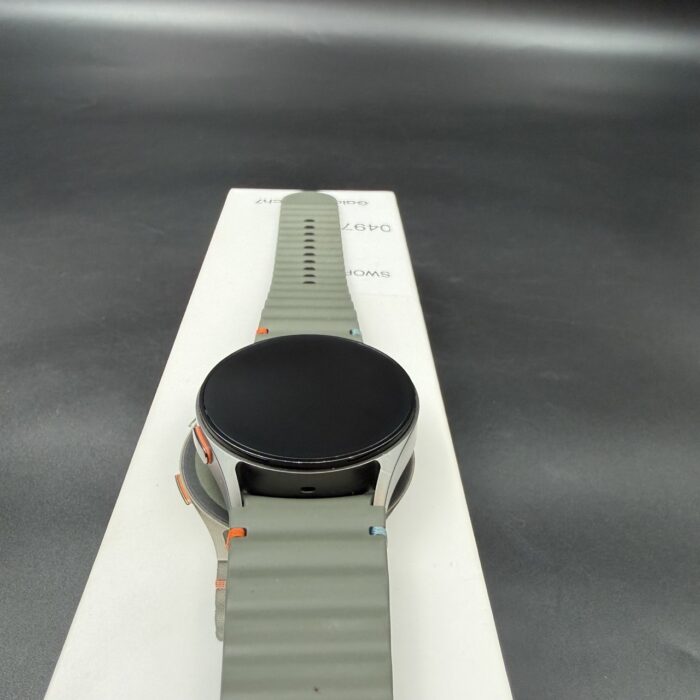 Samsung Galaxy Watch 7 40MM GPS Green - Image 6