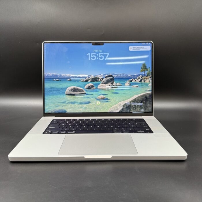 Macbook Pro 16" M1 Pro 32GB Ram 512GB Silver - Image 7