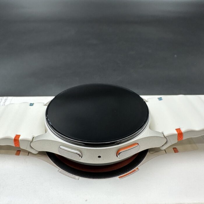 Samsung Galaxy Watch 7 40mm GPS Cream - Image 5