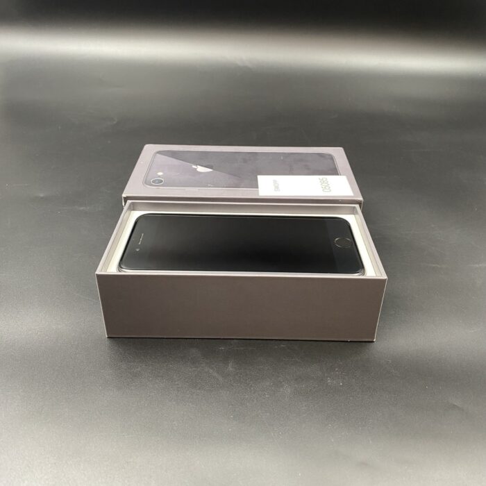 iPhone 8 64GB Space Gray - Image 2