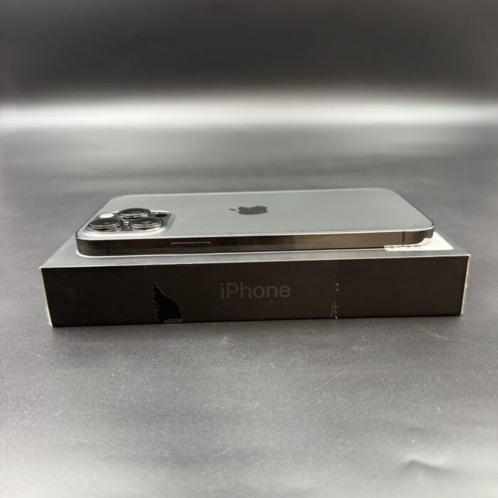iPhone 13 Pro Max 256GB Graphite - Image 3