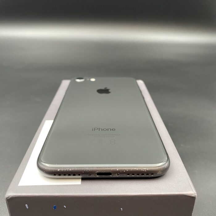 iPhone 8 64GB Space Gray - Image 5