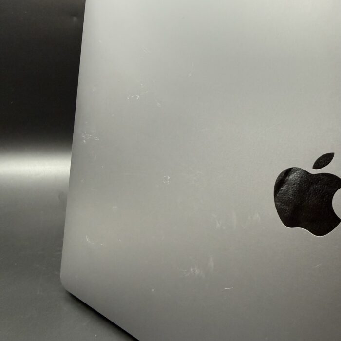 Macbook Pro 16" 2019 | 2.4GHz Core i9 | 64GB Ram | 1TB SSD | Space Grey - Image 3