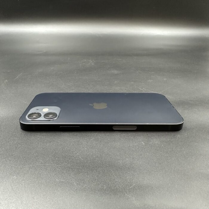 iPhone 12 128GB Black - Image 2