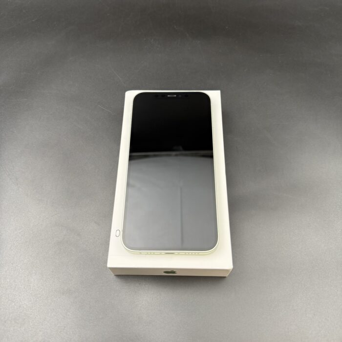 iPhone 12 64GB Green - Image 7