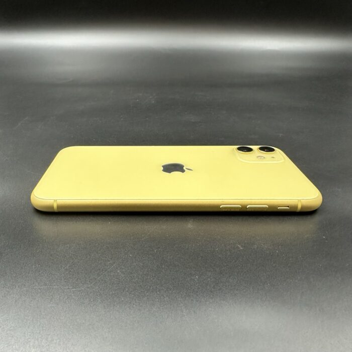 iPhone 11 128GB Yellow - Image 4
