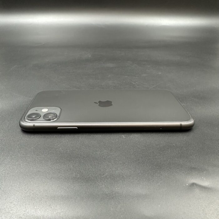 iPhone 11 64GB Black - Image 2