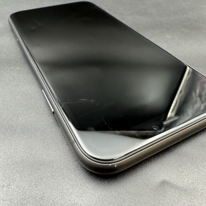 iPhone 11 64GB Black - Image 6