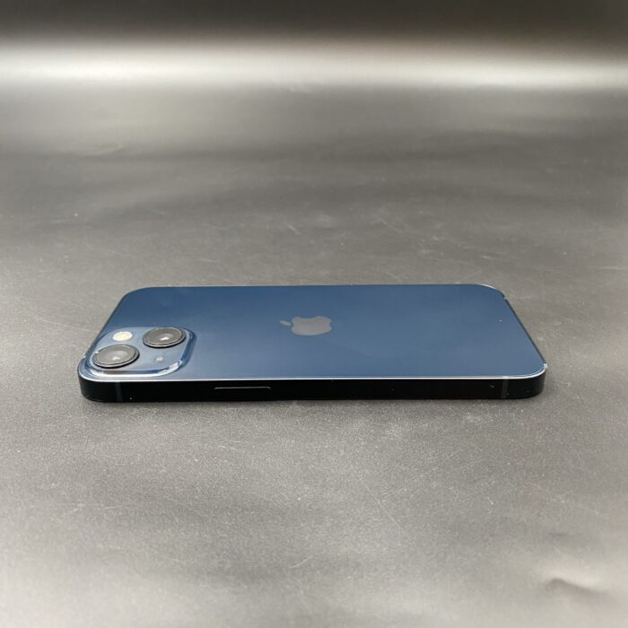 iPhone 13 128GB Midnight - Image 2