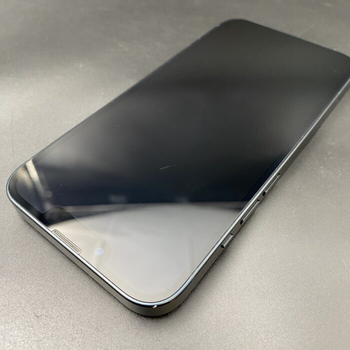 iPhone 13 128GB Midnight - Image 6