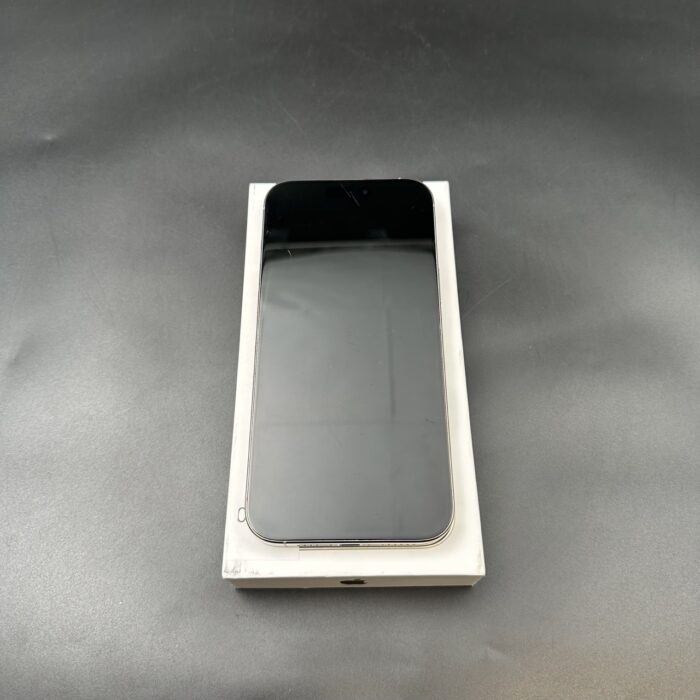 iPhone 16 Pro Max 256GB Natural Titanium - Image 10