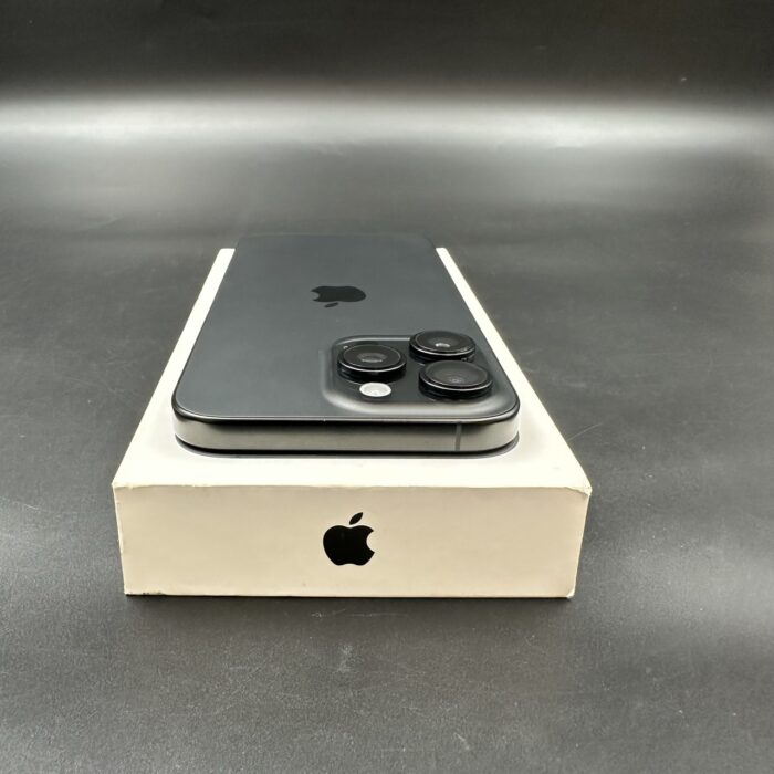 iPhone 16 Pro Max 256GB Black Titanium - Image 7