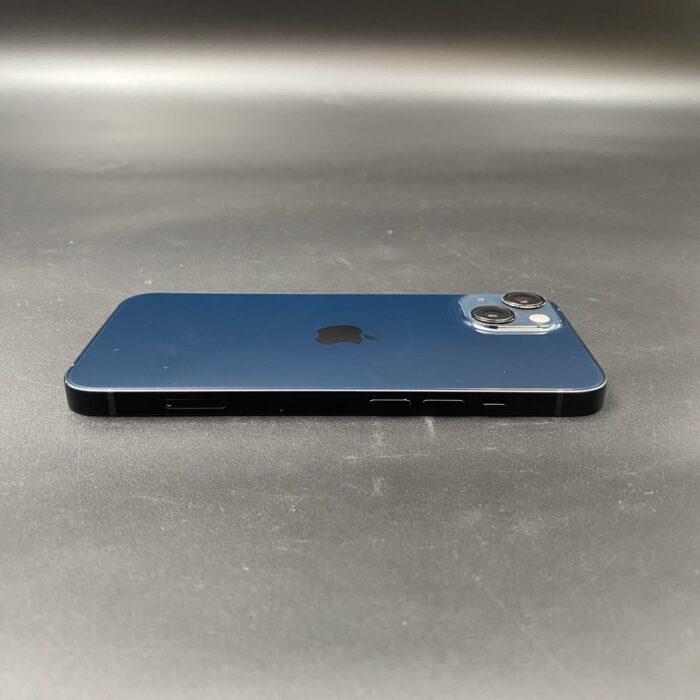 iPhone 13 128GB Midnight - Image 4