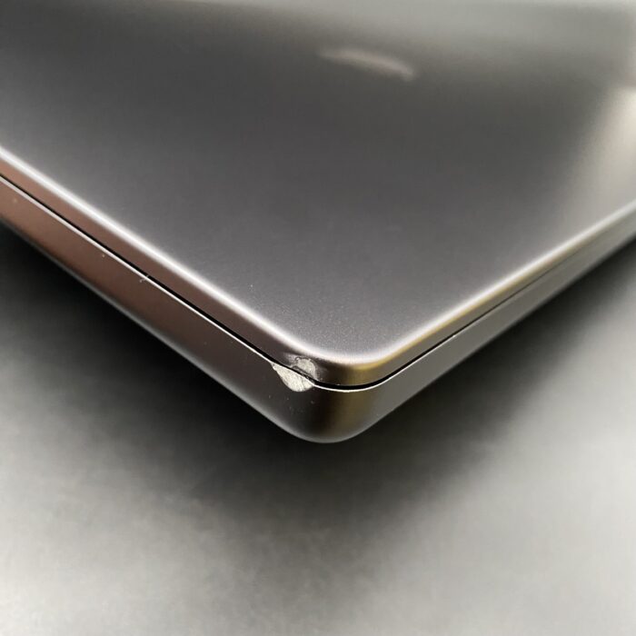 Macbook Pro 16" M4 Max 1TB Space Gray - Image 4