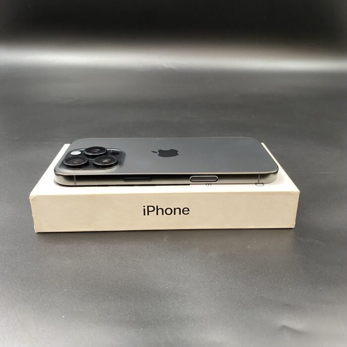 iPhone 16 Pro 128GB Titanium Black - Image 3