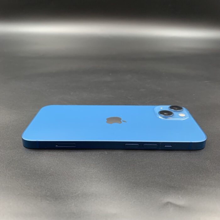 iPhone 13 256GB Blue - Image 4