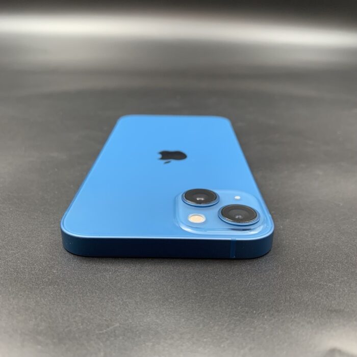 iPhone 13 256GB Blue - Image 5