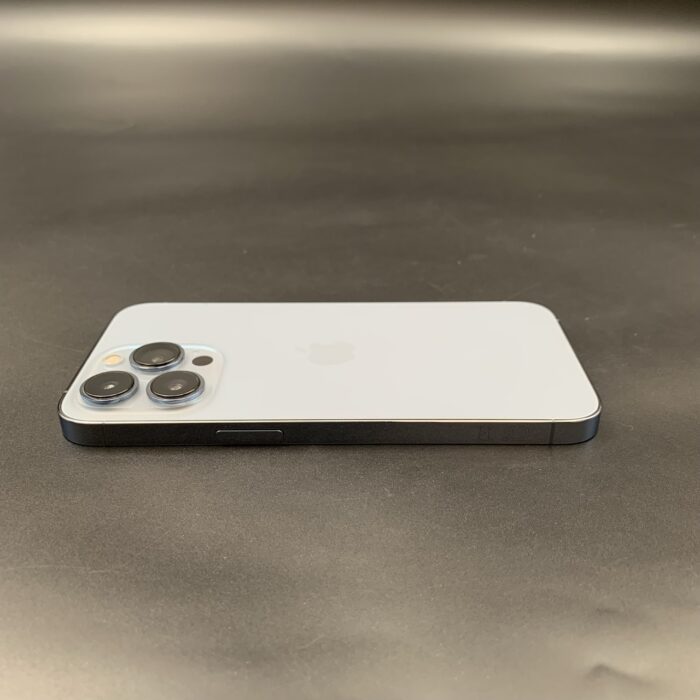 iPhone 13 Pro 256GB Sierra Blue - Image 2