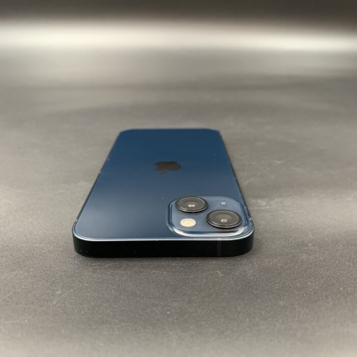 iPhone 13 128GB Midnight - Image 5