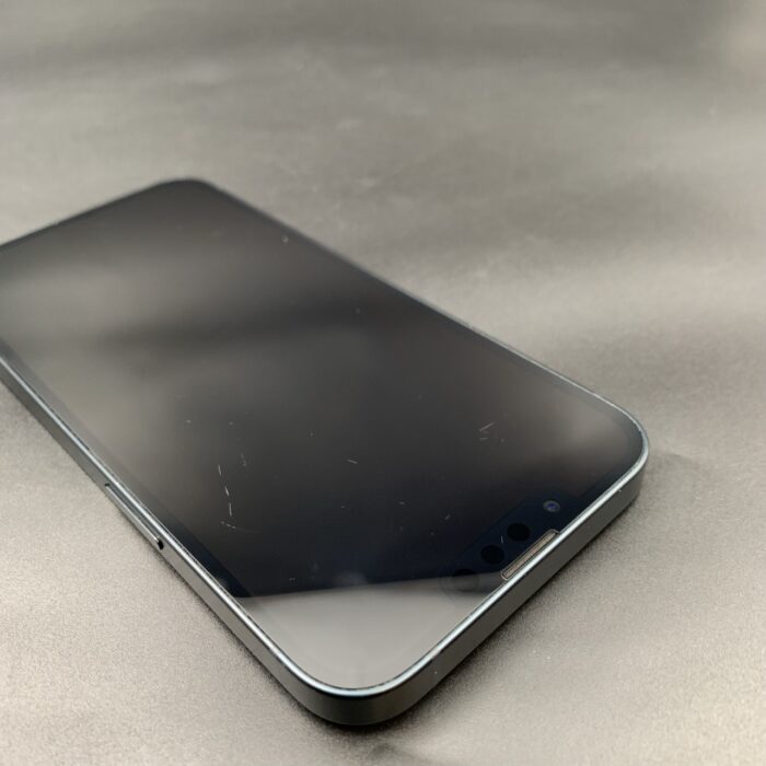 iPhone 13 128GB Midnight - Image 6