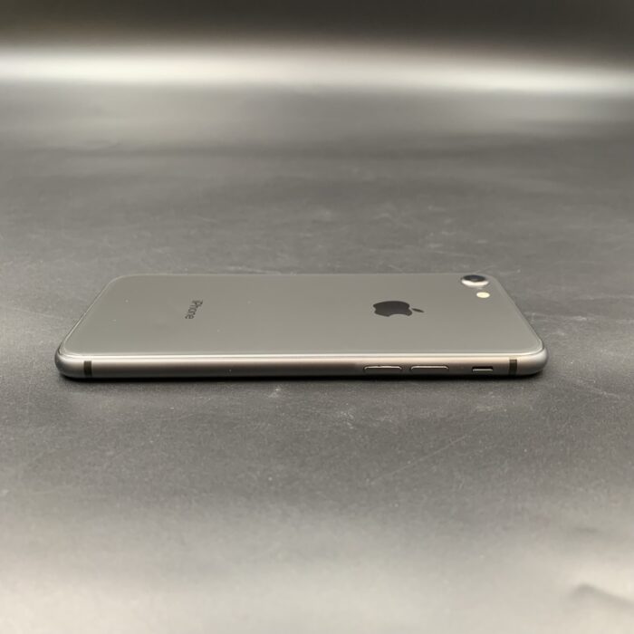 iPhone 8 64GB Space Grey - Image 3