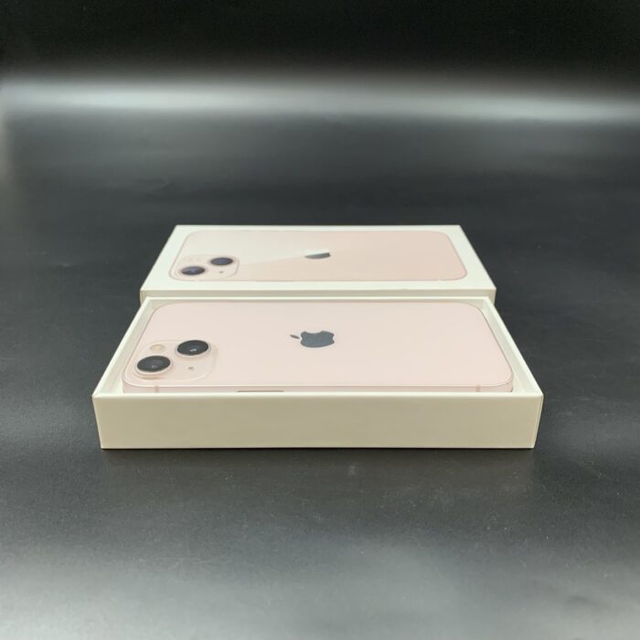 iPhone 13 256GB Pink - Image 2