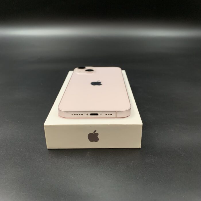 iPhone 13 256GB Pink - Image 4