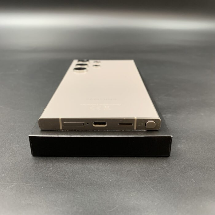 Samsung Galaxy S24 Ultra 256GB Titanium Grey - Image 4