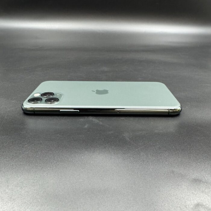 iPhone 11 Pro 256GB Green - Image 2