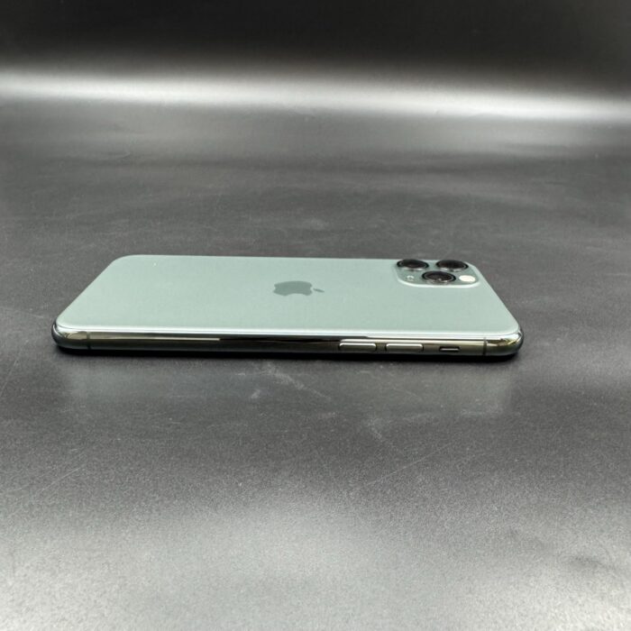 iPhone 11 Pro 256GB Green - Image 4