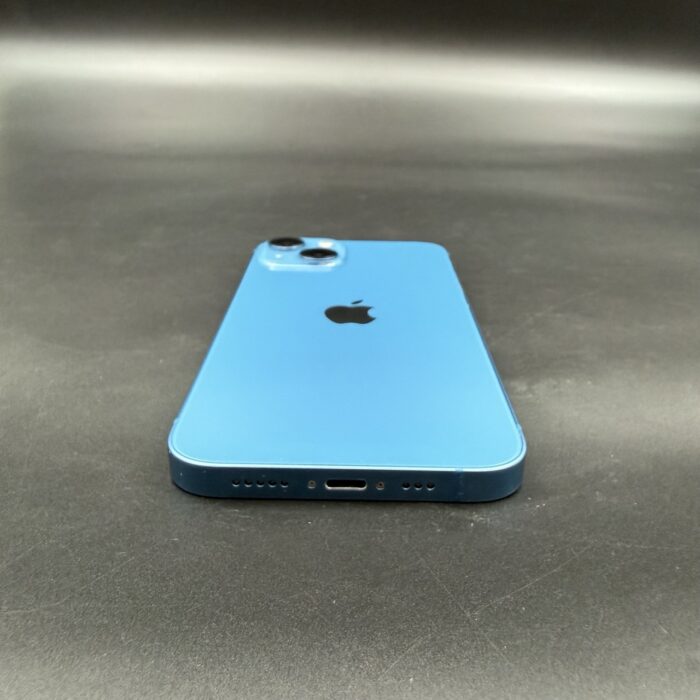 iPhone 13 128GB Blue - Image 3